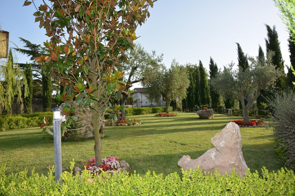 Pinus Rooms Беневенто Екстериор снимка