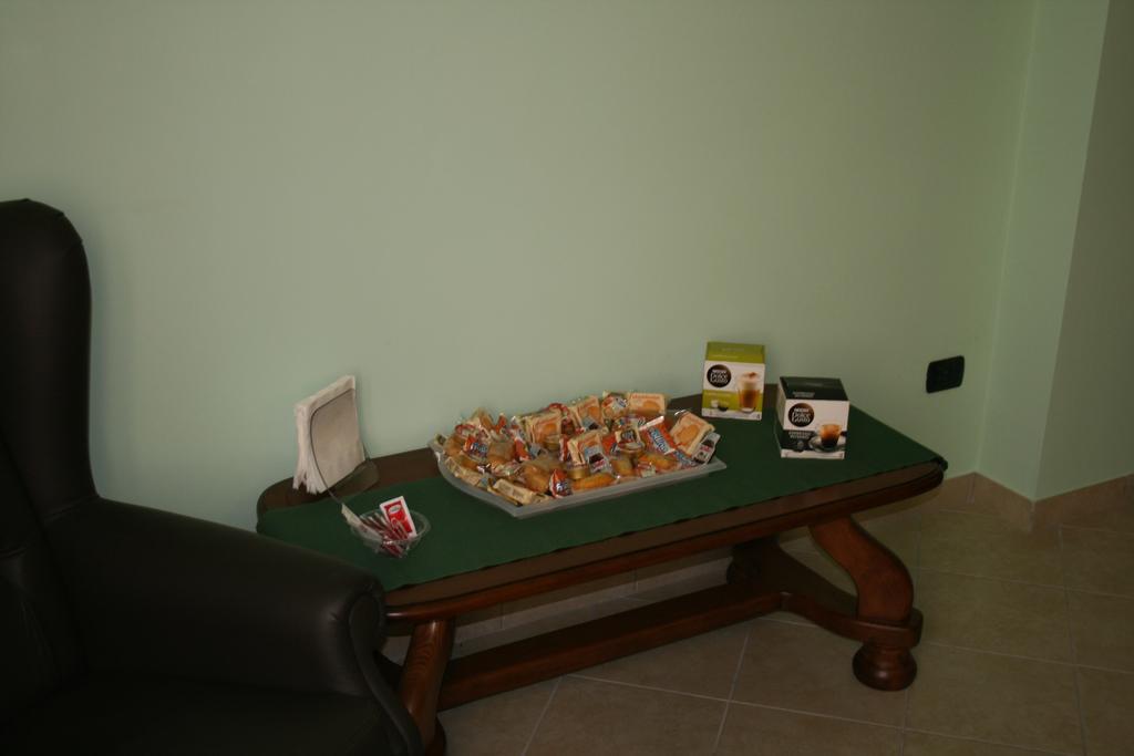 Pinus Rooms Беневенто Екстериор снимка